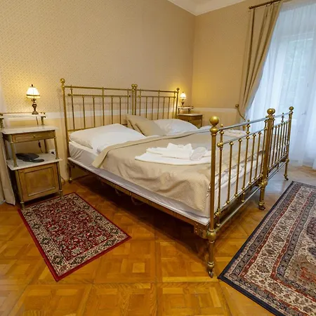 Zámok Hotel Topoľčianky