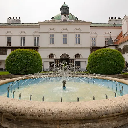 Zámok Topoľčianky